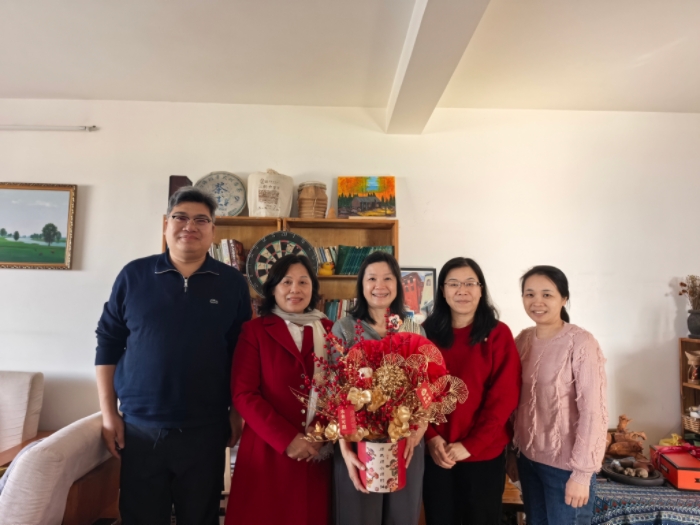 岁寒暖意浓 新春传党情——杏吧视频
儿牙与公卫党支部开展春节前走访慰问退休老同志活动 第 3 张 岁寒暖意浓 新春传党情——杏吧视频
儿牙与公卫党支部开展春节前走访慰问退休老同志活动 第 3 张